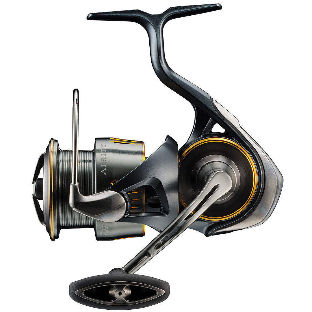 Daiwa 23 AIRITY PC LT 3000.