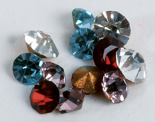 Diamanter 12st/fp Blandade färger och storlekar
